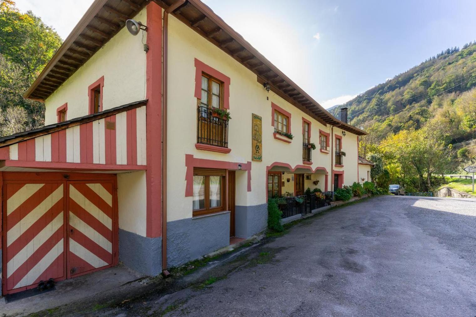 Penzion Casa De Aldea La Pescal Exteriér fotografie